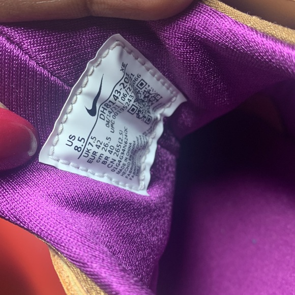 Limited Edition Nike Air Huarache LE Praline/Umber-Vine-Black Sneakers 8.5M - Picture 9 of 12